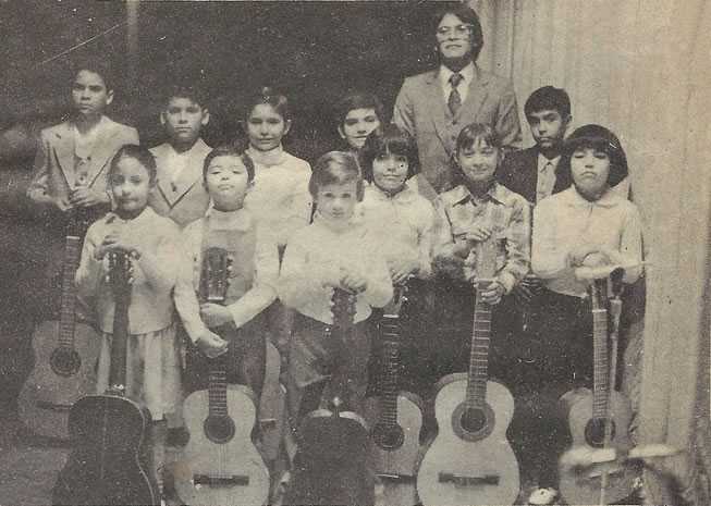 Alumnos de guitarra 1981 01